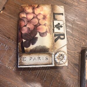 Sid Dickens Memory Block T-85 L & R Flower